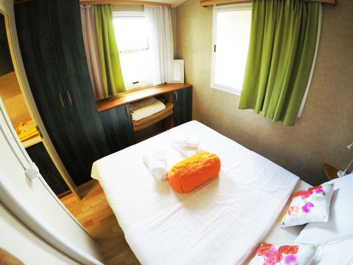 Accommodation Suzy Задар Екстериор снимка